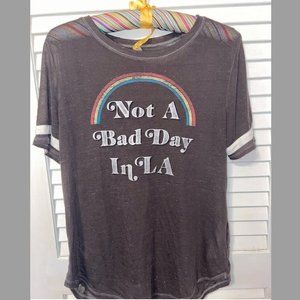 hollister graphic tee